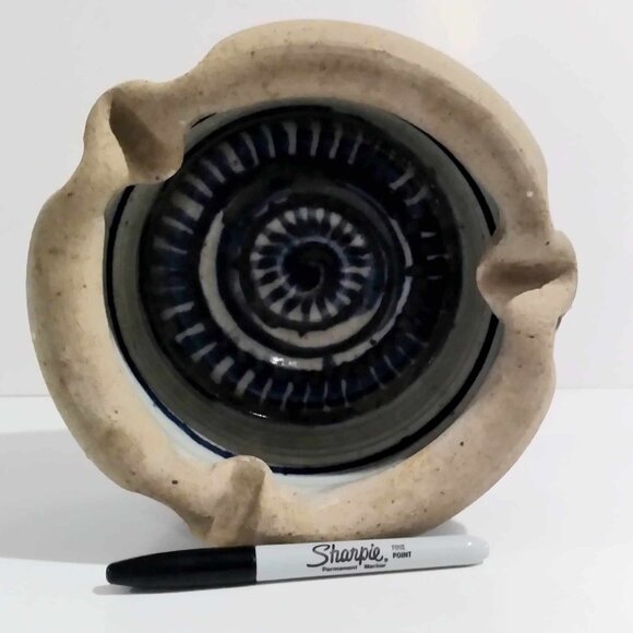 Potter Dish Ashtray Blue White Checkered Stripe Unqiqe Vintage - Picture 5 of 6